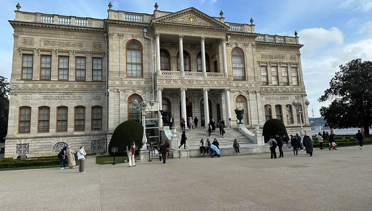 Dolmabahçe Palace